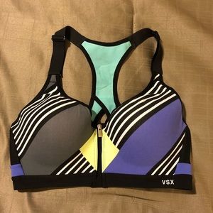 VSX Incredible Sports Bra Front Close NWOT